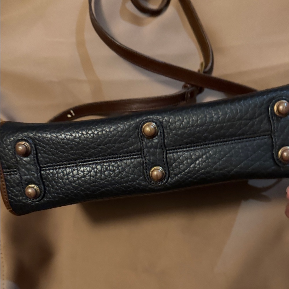 Dooney & Bourke Crossbody Bag - Picture 5 of 8